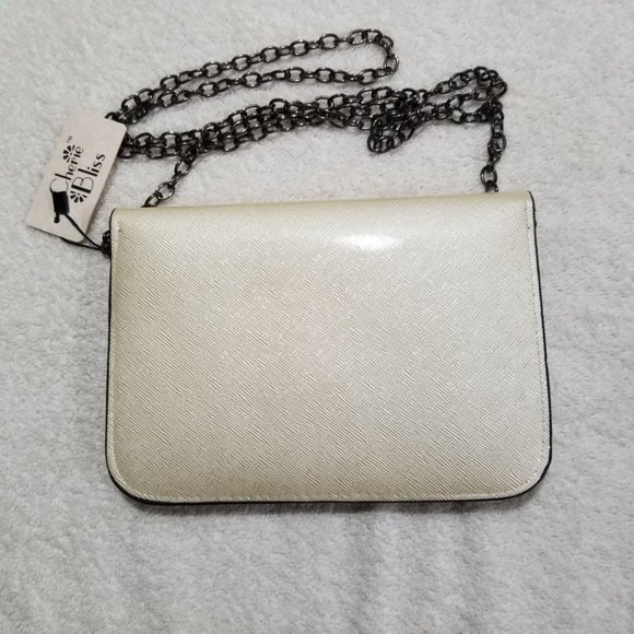 Cherie Bliss chain crossbody bag with gold sheen - Picture 2 of 5